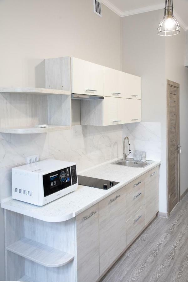 Kit Apartament Apartment Lviv Exterior photo