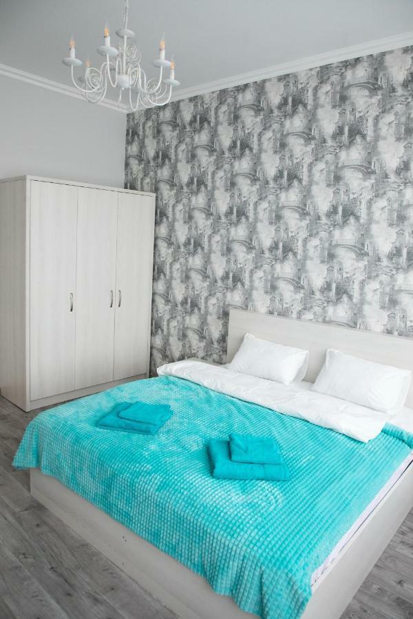 Kit Apartament Apartment Lviv Exterior photo